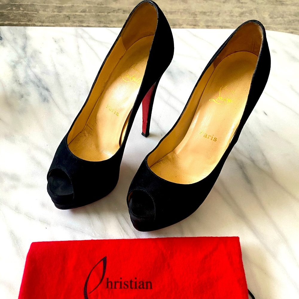 🔥Christian Louboutin Black Suede Lady Peep Toe🔥